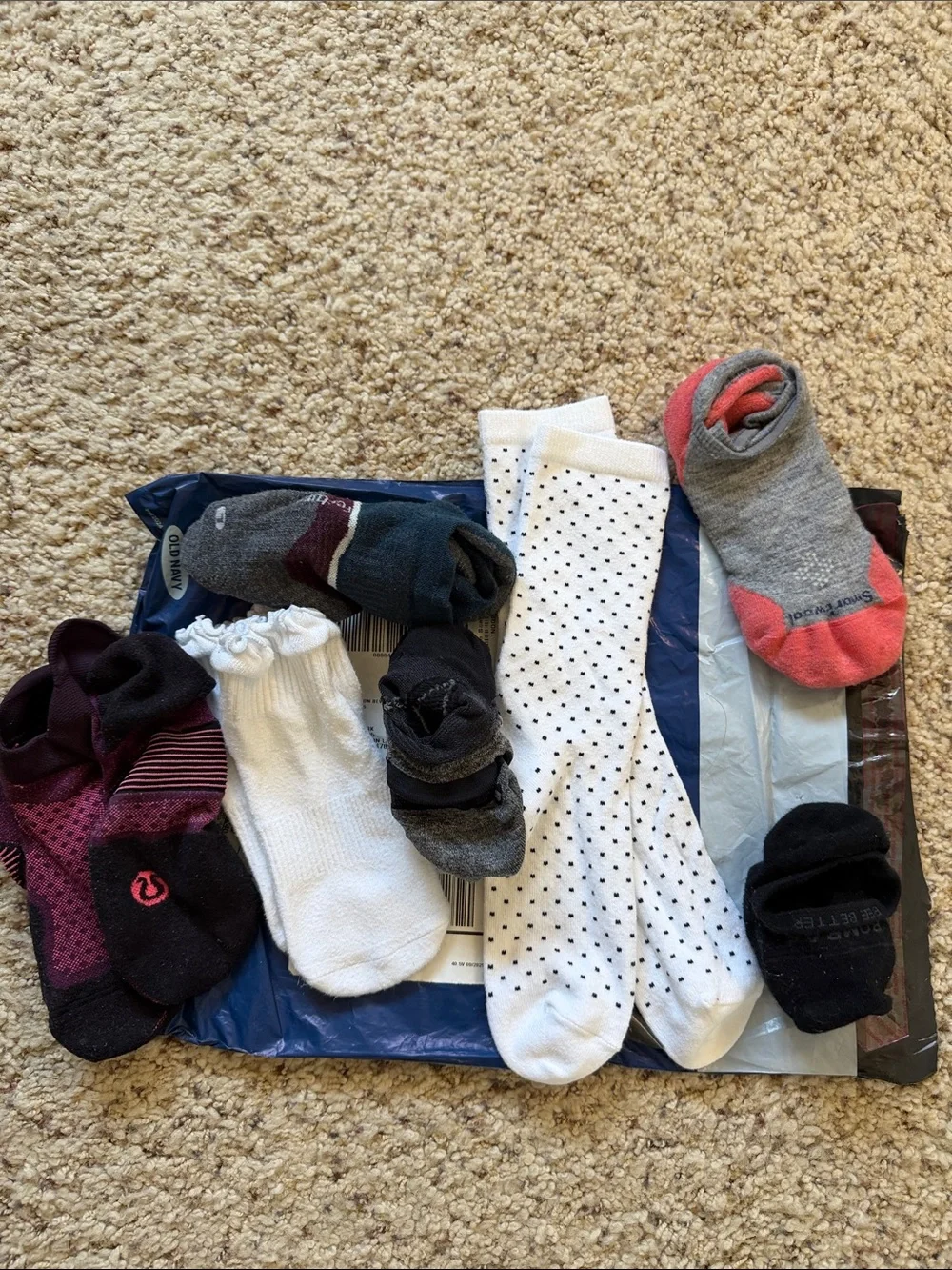 Bundle of (7) Pairs of Socks, Fits a Womens Size 8